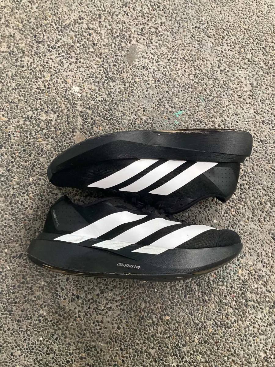 Main shoe photo