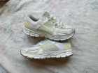 Nike Vomero 5  front photo