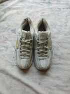 Nike Vomero 5  top photo