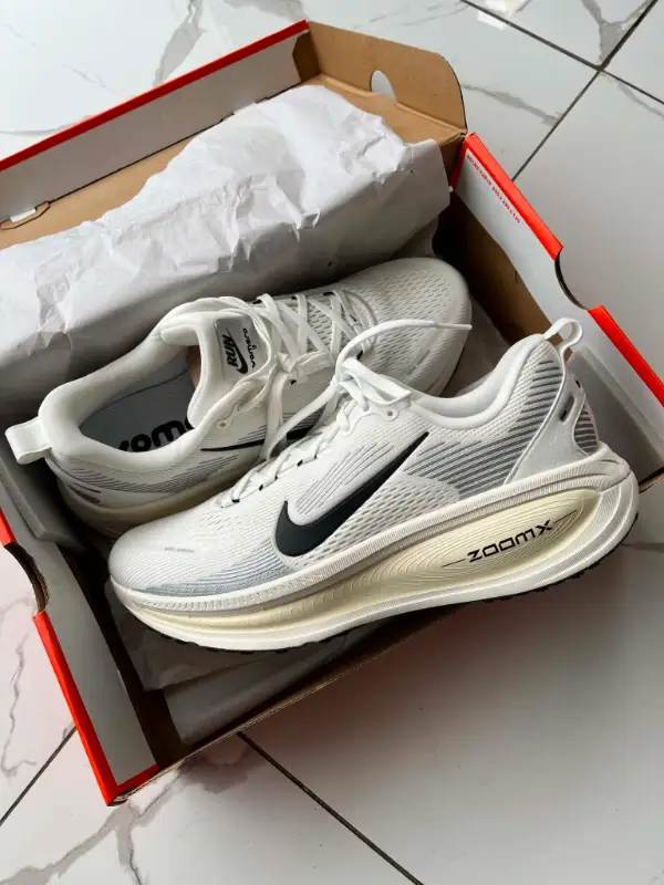 Nike Vomero 18
