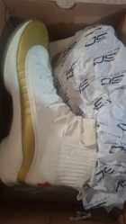 Under Armour Curry 4 Retro sole photo