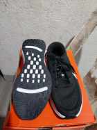 Nike Nike Journey Run Model: FN0228-001  left photo