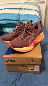 Asics Novablast 5 Women’s 
