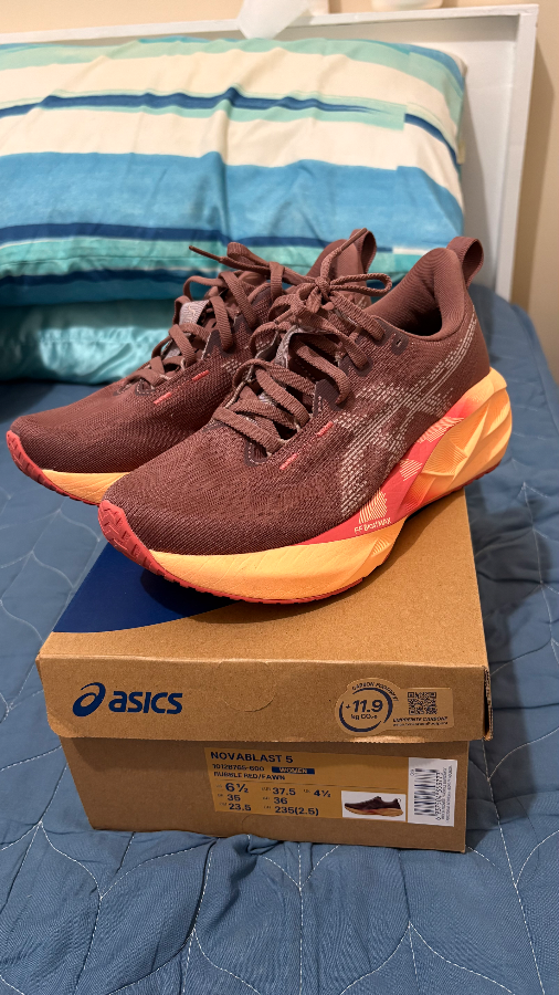 Asics Novablast 5 Women’s