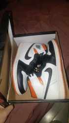 Nike Jordan 1 retro high electro orage top photo